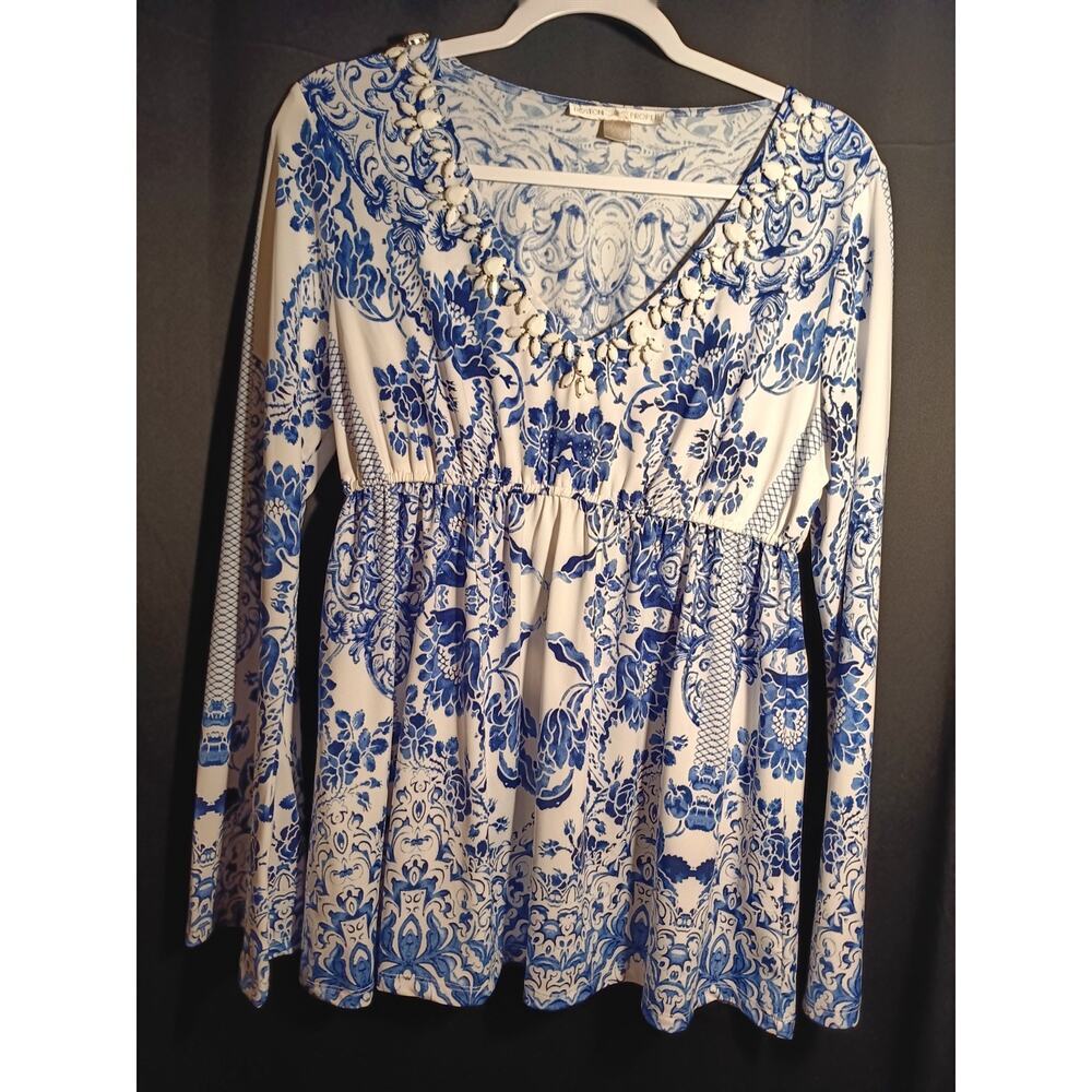 Boston Proper Beaded Statement V‑Neck Blue White Floral Flare Sleeve Top Medium